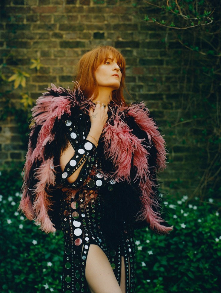 FATM_France's tweet photo. #FlorenceWelch toujours flamboyante sous les objectifs 📸 https://t.co/wMGvaFSXLN