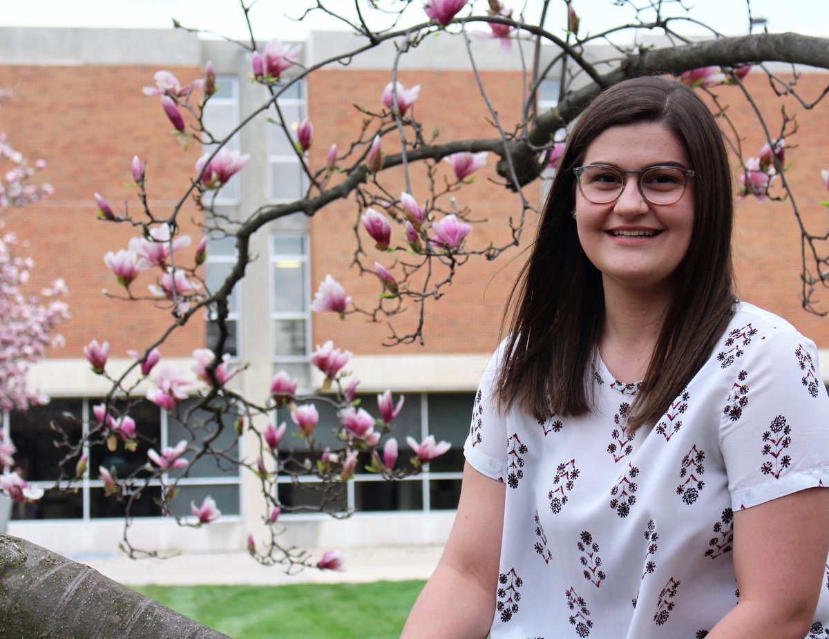 IUIONeill's tweet photo. Nicole Lisch, a Public Safety Management major, wanted to work for O'Neill because she wanted to be a part of what she's passionate about. A huge thanks to Nicole and all of our student employees this week and every week! #NationalStudentEmployeeAppreciationWeek! #NSEAW https://t.co/tKDLoj9UDf