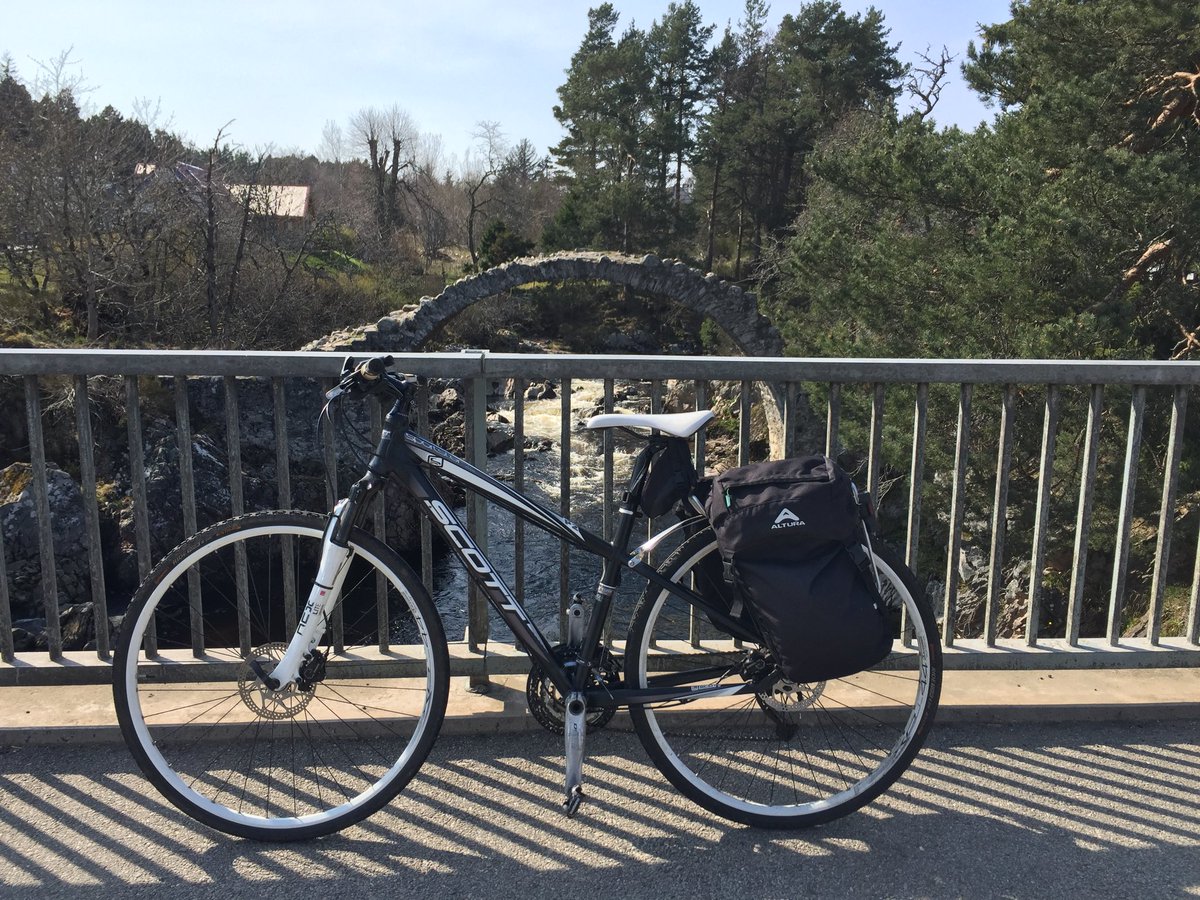 MissSinclairDHT's tweet photo. Bike ride to Newtonmore today on the #NCR7, mostly following the old #A9.
A flurry of #WadeRoads and #TelfordBridges 🚵🏻♀️ https://t.co/KxnnmEFrDL