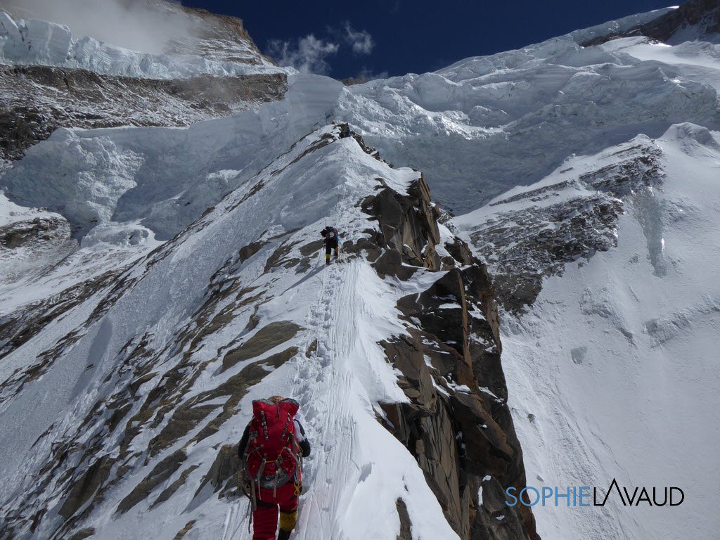 SophieLavaud's tweet photo. Retour au camp de base de l'Annapurna I après un mois passé au Népal.
On fête le nouvel an népalais, année 2076!
#Annapurna1_2019 #2019lerevesepoursuit #letsgosummit
#Tdh_ch #Tdh_Nepal
#RECCO #BeSearchable #Baechli #Caravanproductions #sportquestgeneva #algaeforabetterlife https://t.co/M6LgKzRoEj