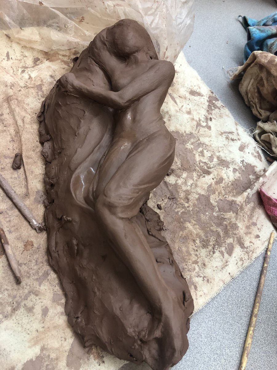 CluePics's tweet photo. Figures in progress by Shaker Advanced Art & Design students.
#clayfigures #dramaticposes #finalstretch #claypeople #shakerbisonartists #nccsart https://t.co/8fXTCPrkTW