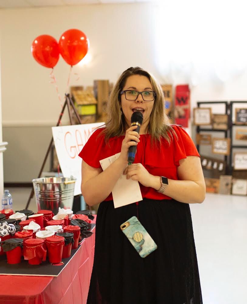 Wedding and Event Coordinators take on many different roles! Whether planned or unexpected we wear many hats! 💁‍♀️😉
#ptbo #wedding 
Photo Credit Catsmac Photography