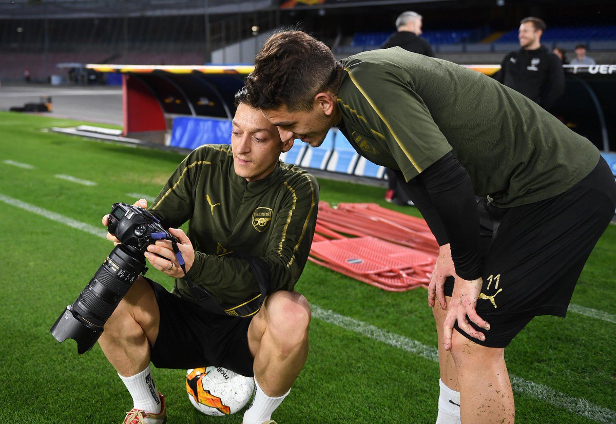 As always a pleasure to assist our <a href="/Arsenal/">Arsenal</a> photographers 😁📸 #M1Ö