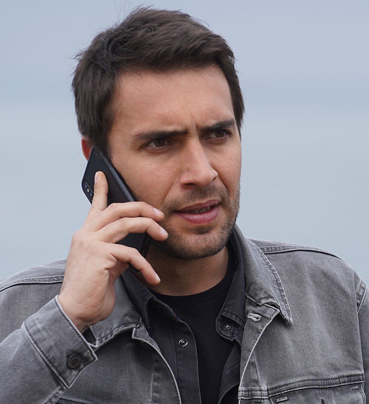 улаш туна астепе биография