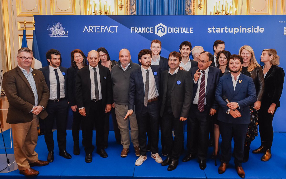 FRdigitale's tweet photo. 🇪🇺🇫🇷
What a day, what a day !
Thank you so much for your venue at #QuaidOrsay 
Together, let’s build #AI4EU ! 💪 🦄 
#AInight19 https://t.co/DErFcVkx2q