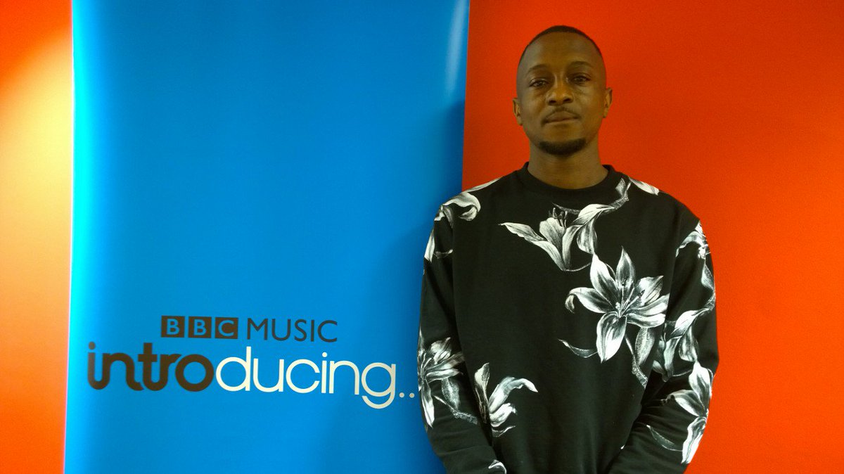 BBCIntroCambs's tweet photo. There’s much more to come from this rising star, that was @rafroman with his latest single ‘Smart’. Pure flames! 👌🔥🔒 Catch all the action only on #BBCIntroducing: https://t.co/yGHdff08zo https://t.co/pw1KOFN0BK