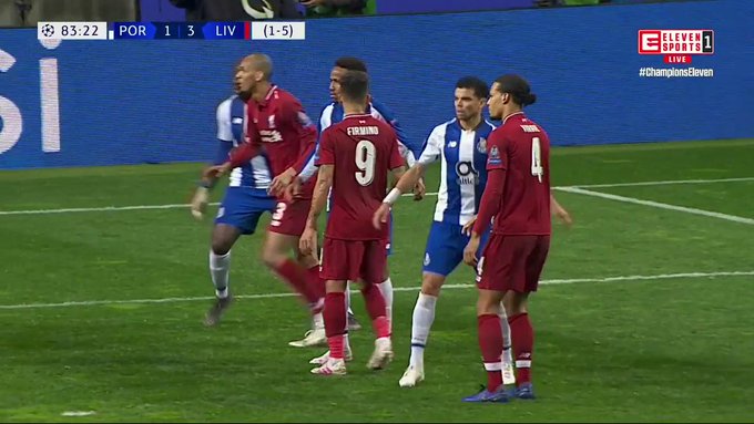 D4YgUHVUYAE8NVb?format=jpg&name=small Liverpool goleia (4-1) FC Porto e está nas meias-finais da Champions