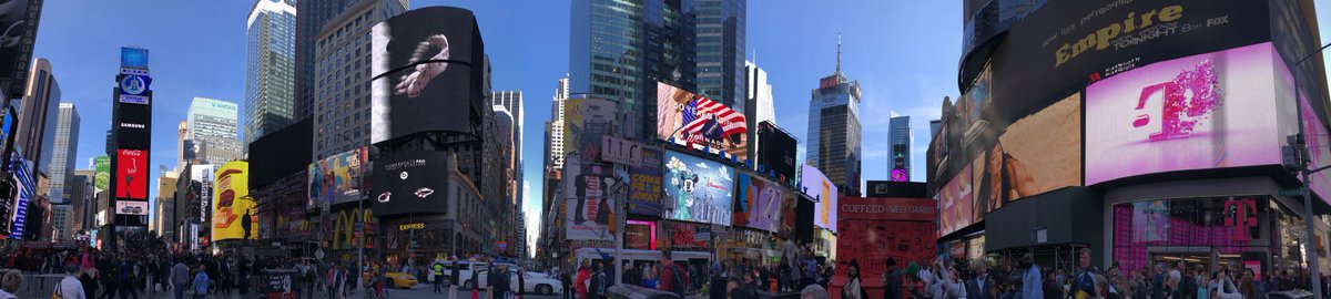 SW_NAHS's tweet image. #TimesSquare #NAHSinNYC19 #swhsmustangs