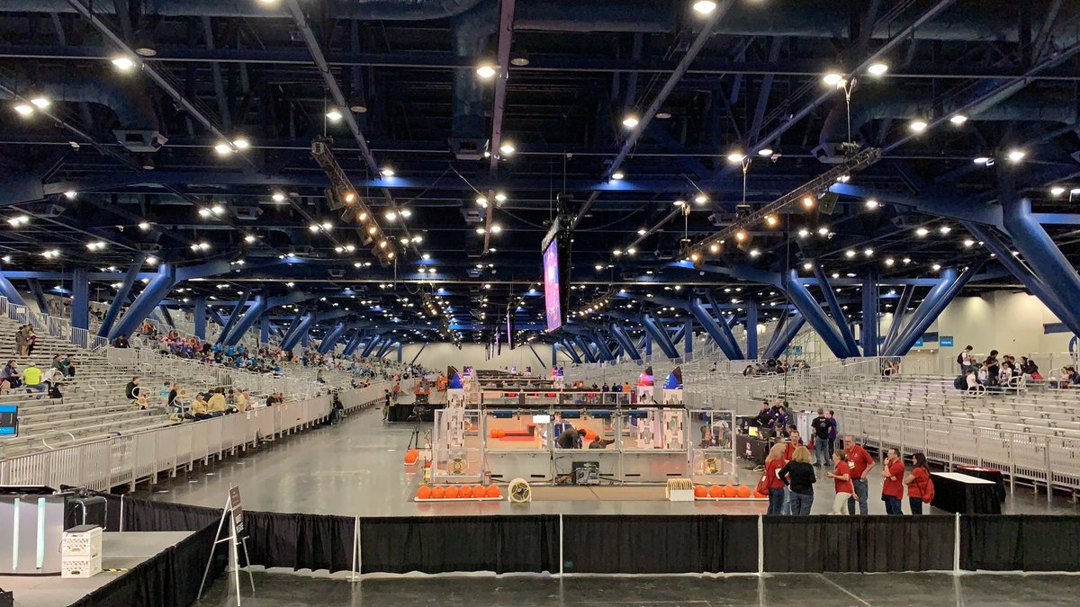 Imperial-class Star Destroyer or FIRST Robotics championships? You decide... 

Houston #FIRSTChamp we have arrived. 
#DestinationDeepSpace #omgrobots #firstinspires