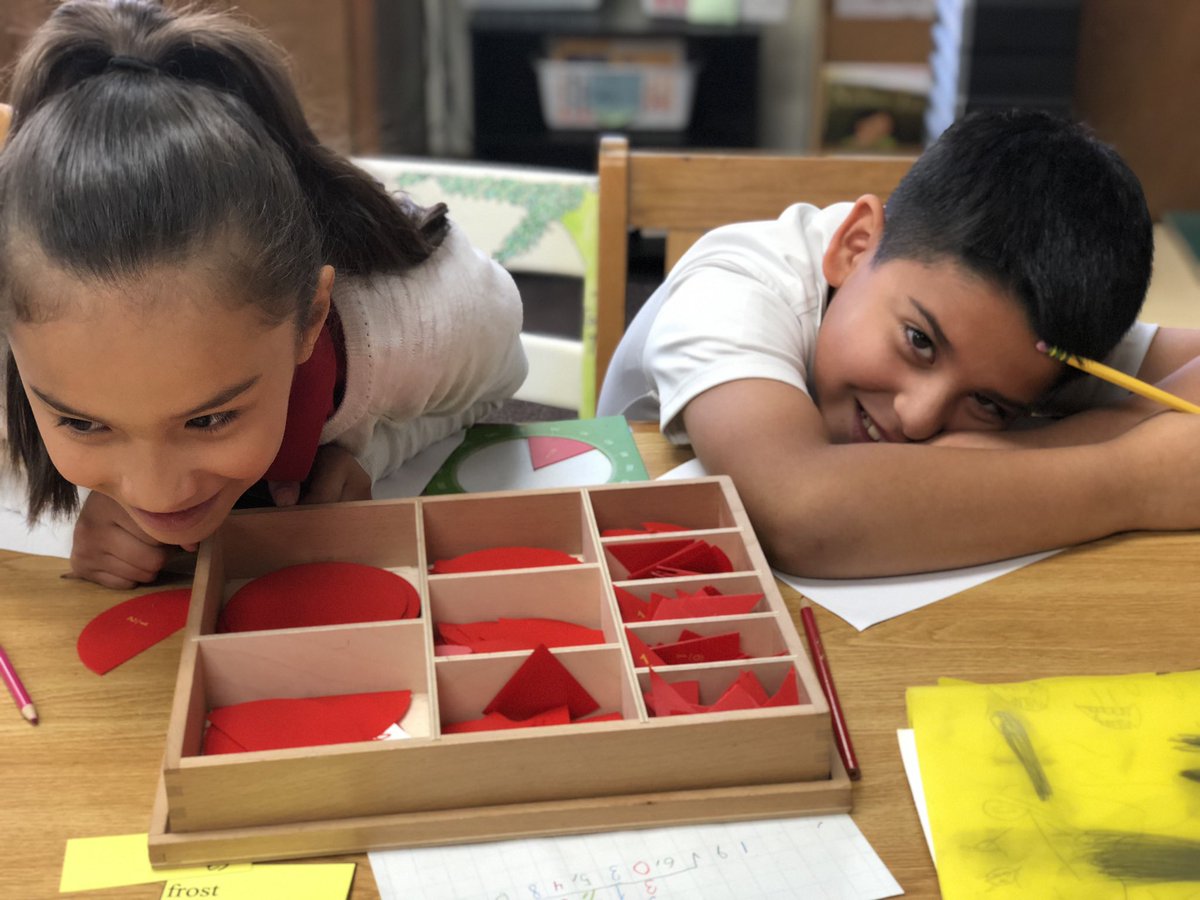 inyourwindow212's tweet image. These Elementary I cuties were working so hard, they were covering their work so I wouldn’t see it before it was done. Later on the day, they came to my room and showed me their angles work ! Following the child once again #montessori  @EctorCountyISD #teamECISD