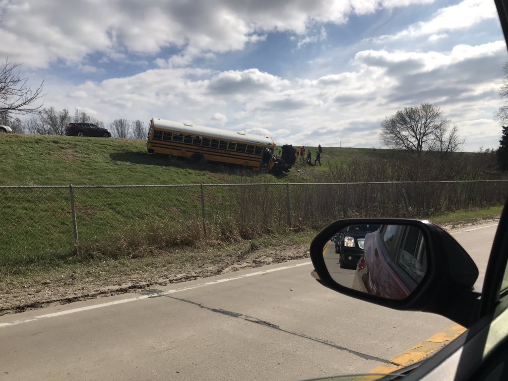 Lekics13's tweet photo. @omaha_scanner https://t.co/T3inhLdIcJ