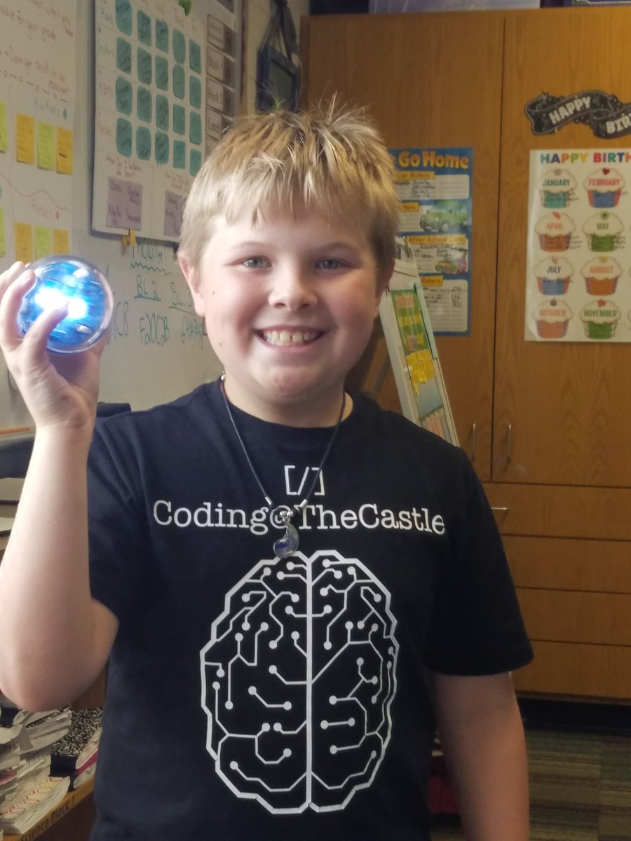 MrsPruenteCCE's tweet image. Robot time in coding club today,  ...we learned how to program superhero to boogie and we are bound and determined to make our meebots dab 😎
#codingatthecastle 
#Sphero 
@Sphero 
@JIMURobot 
@UBTECHRobotics 
#thisiscce 
#thisismidway 
@CastlemanCreek 
@MISDFoundation