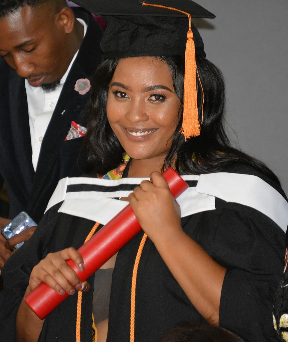 sihlemankazana's tweet photo. #UJ_Graduate https://t.co/v3bBoZ14eQ