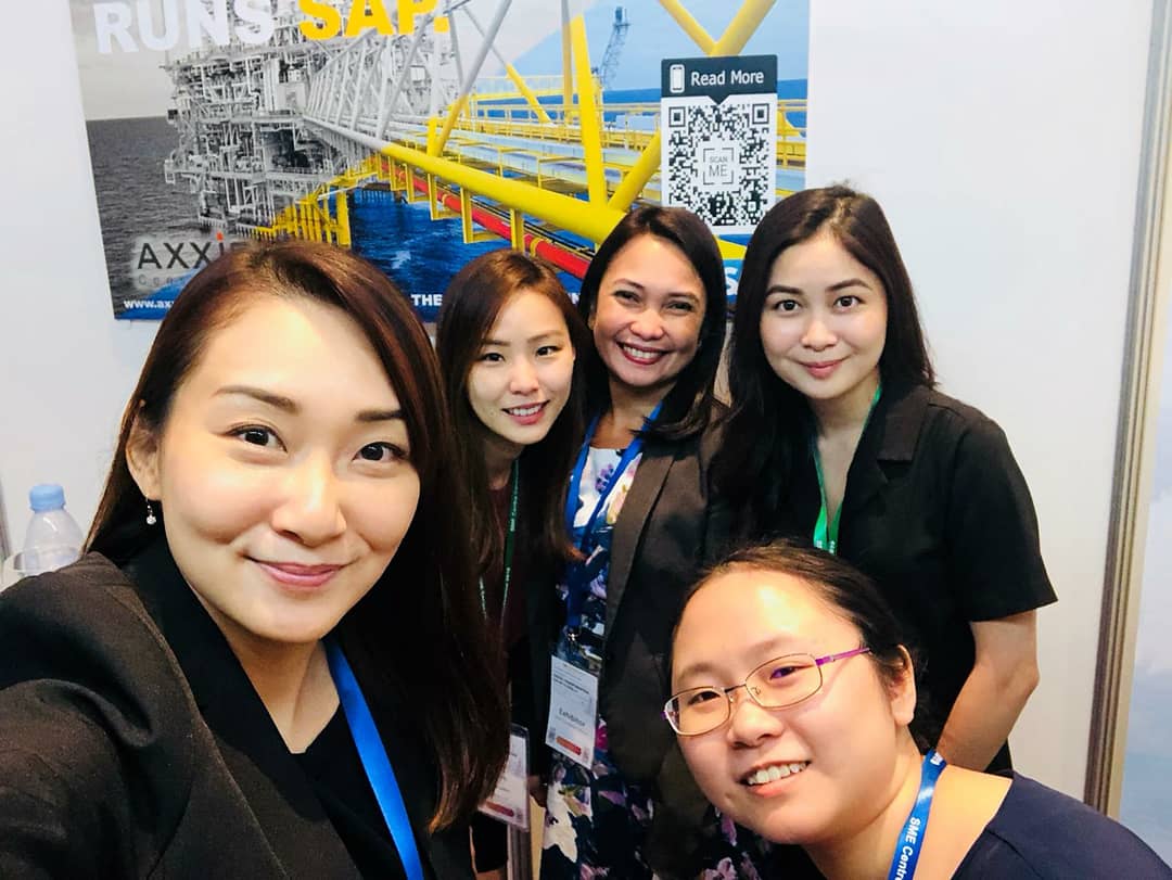 AxxisConsulting's tweet photo. We had a blast yesterday at the #SME Centre Conference 2019! A big #thankyou to everyone who visited our booth yesterday! And also, a quick #shoutout to all the #awesome event organisers and crew, with special mention to @smec.smcci, for ensuring such a great turnout yesterday! https://t.co/0pxcJTqi83