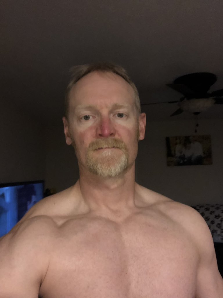 tcbradley23's tweet photo. The life of the #BradleyBoys countinues to be active. Deuces continues to improve, Z went 4-4 in helping a team win, I’m wrapping up #batmanchallenge continue to get better. Never settle https://t.co/DaJuwSvzB1