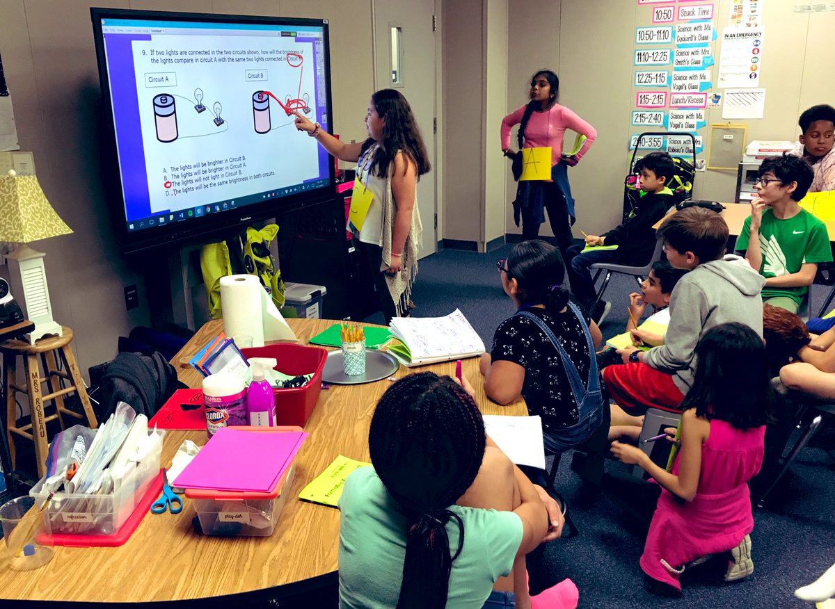 jrobeauCFISD's tweet image. We held an impromptu “great debate” over our FAQ warm-up question. Ss grouped up based on answer chosen, planned their argument and chose their team rep. It. Was. Awesome!!! @CFISDScience @GleasonTigers #notonthelessonplan #greatdebate #electriccircuits #gleasonproud