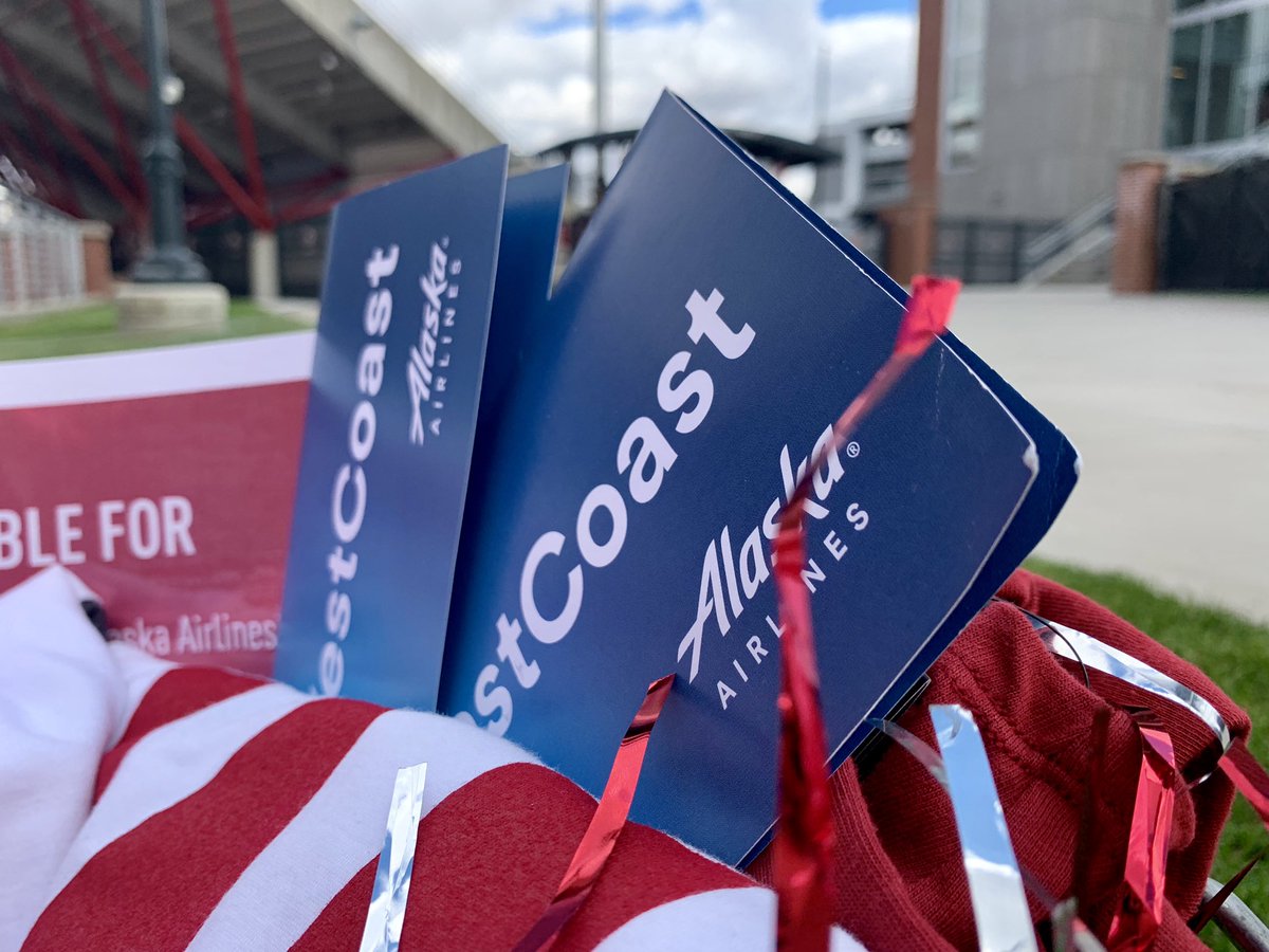Here’s what you can win from our scavenger hunt Saturday morning brought to you by <a href="/AlaskaAir/">Alaska Airlines</a>! Stay tuned for your first clue!

Link for more info: wsucougars.com/ContestRules

#GoCougs | #ForMentalHealth
