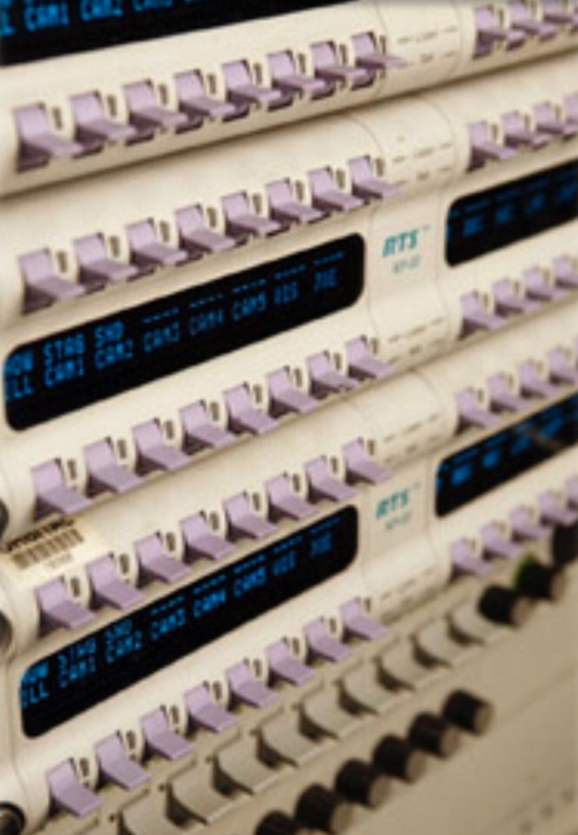 MixwellWorld's tweet photo. Learn Audio Comms. Online classes.  Register Now to Catch Early Bird Registration sale Prices before it’s all gone. https://t.co/y4TQZzCD9d https://t.co/ooyAIyOMmL
