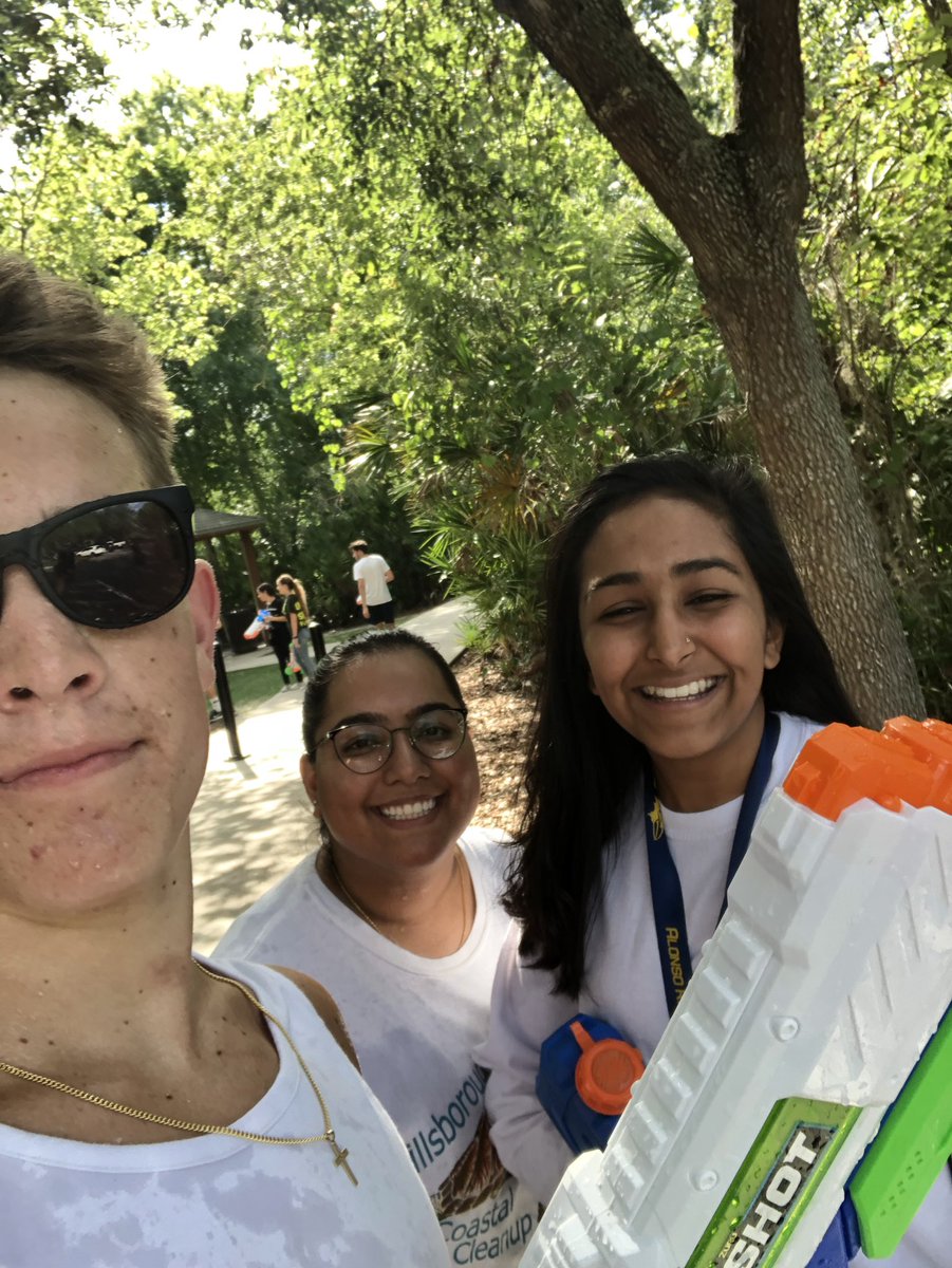 jakepowell_16's tweet photo. Team Geeked got Azra Khan, Priya Patel, David Calderon, and Ethan Deming @Ahswaterwars191 https://t.co/WoBmNvnEcY
