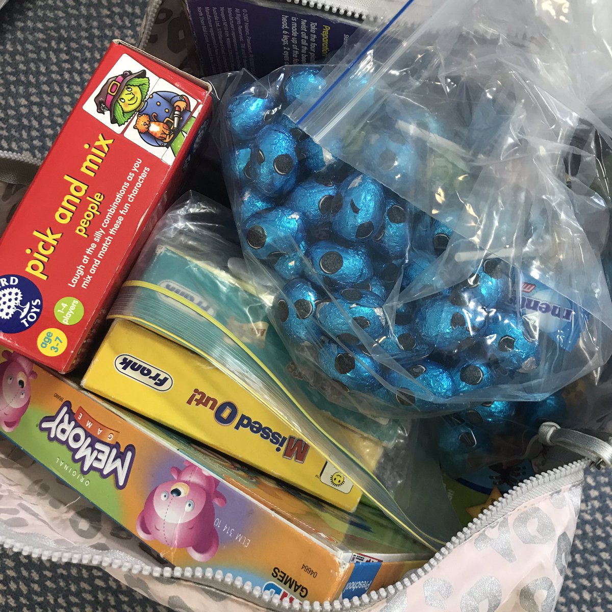 bridgman_k's tweet image. Upping the anti in our #slp2b workshop today - games and Easter eggs. #flippedclassroom #intergratedlearning #paedlanguage