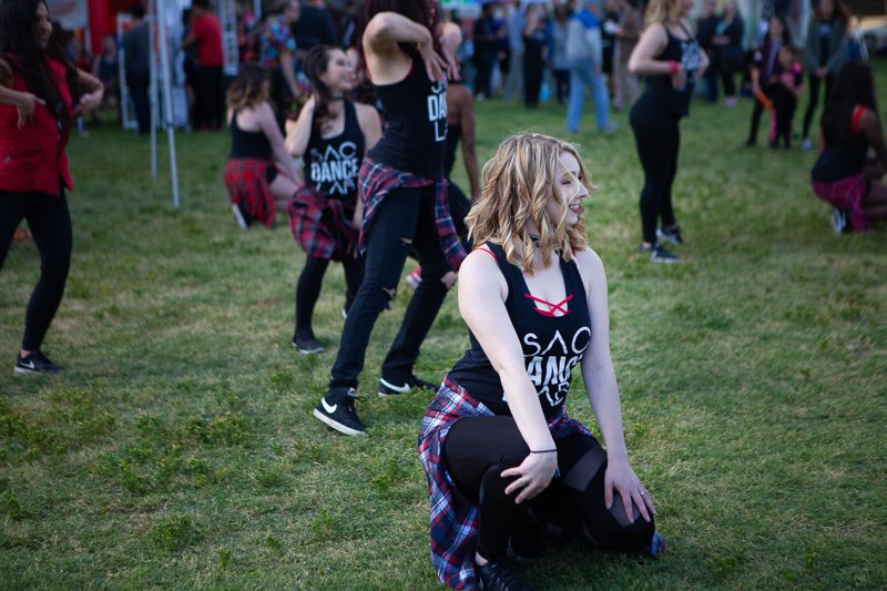 #SacFryFest will have a loaded entertainment set from Sac Dance Lab, BlyueRose Dance Co, The Pressure Lounge, DJ FVME, &amp; DJ Robbie HOF🎶

#Sacramento #Food #foodfestival #Sacramento365 #VisitSacramento #Fries #sacfoodandbooze #sacfood #ThePeopleOfSacramento