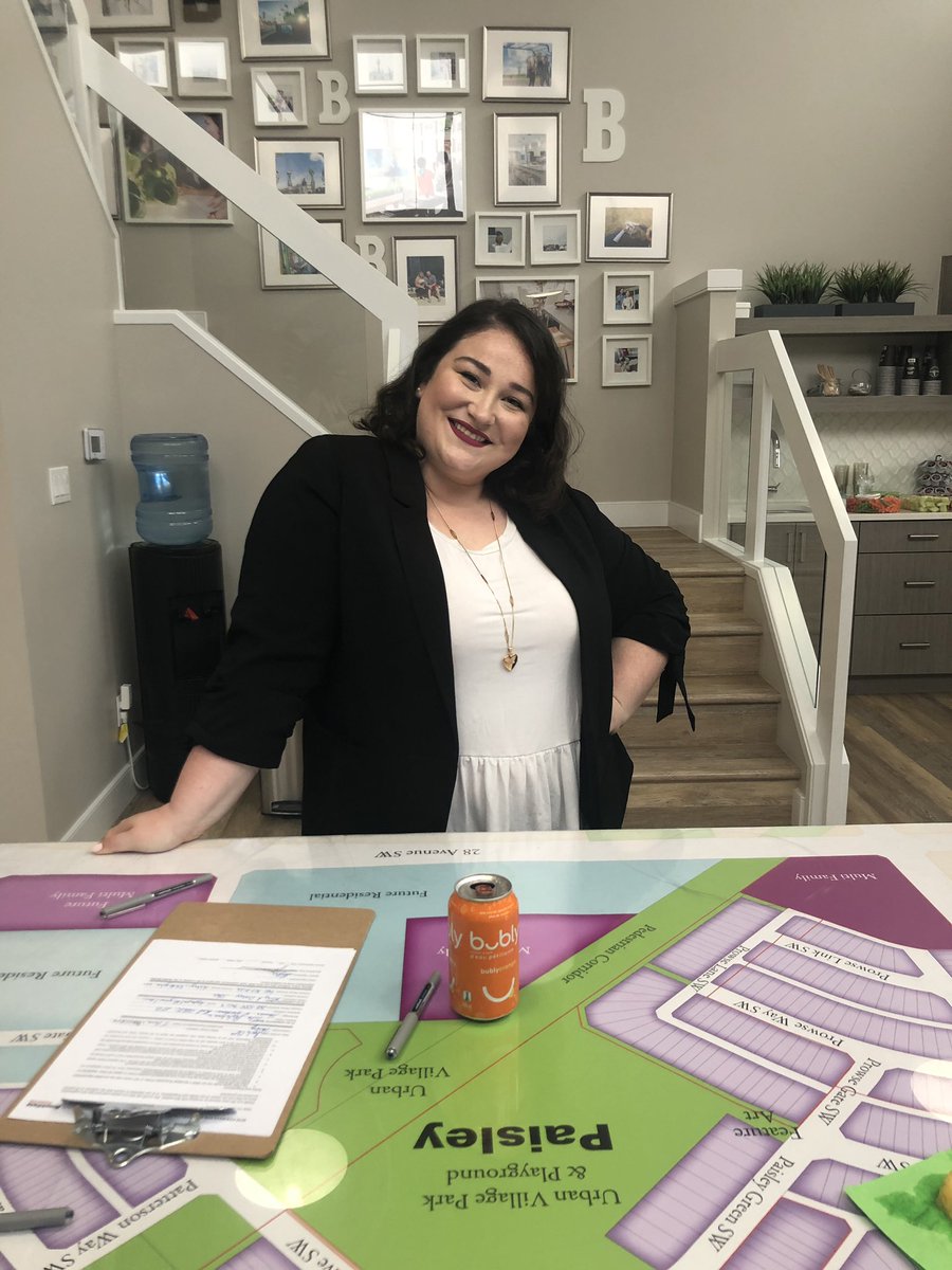 yeg_mortgagepro's tweet photo. A bit of a #latepost from my last visit with the amazing ladies of @BrookfieldYEG in #PaisleyYEG. 
#TD
#YEG
#NewHomes #YEGre
#YEGmortgages https://t.co/EM1WYXXThe