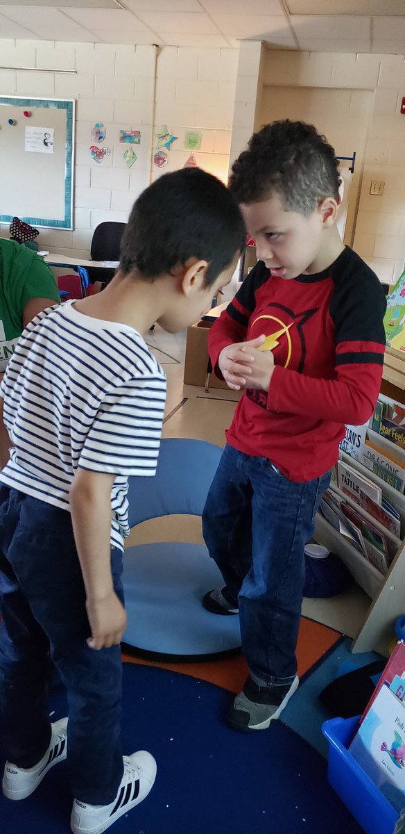 MissDecker17's tweet image. I overheard such a sweet conversation today comparing "booboo"'s.
"Uh oh, what happen?" "You hurt?". They were kind, they were relating to each other and caring about one another. #socialskills #thewholechild #learnbyexample #betheexample #cridgepride