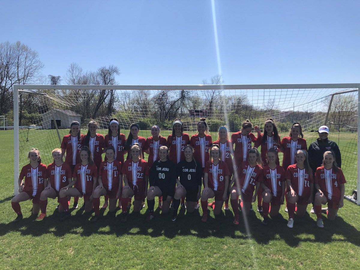 HUGE congrats to the Cor Jesu soccer team as they defeat St. Joe 1-0 with an outside shot by Olivia Korpecki! Way to go Chargers!!!⚽️⚽️