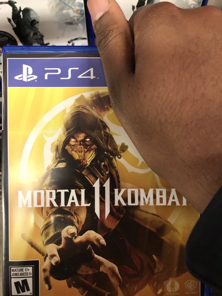 RevenantZeroFGC's tweet photo. Told a GameStop employee I would stop calling the store every hour, asking for Battletoads for NES. SCORE! #MK11 #leaks #youlikemen https://t.co/V7P460WHBJ