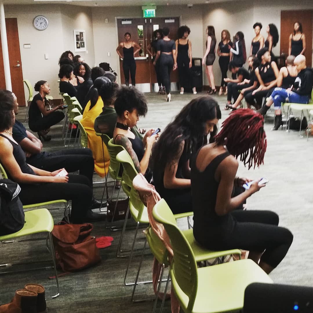 TastetheRunway's tweet photo. Taste of the Runway 
DMV Area
Model Call April 20, 2019
Visit https://t.co/xA7NFJHM22

Photo Credit BoyVan Photography 

#fashion #marketing #publicrelations #collaboration #dmvmodels #baltimoremodels #modelcall #modelcasting https://t.co/0v5Ceqz2GN