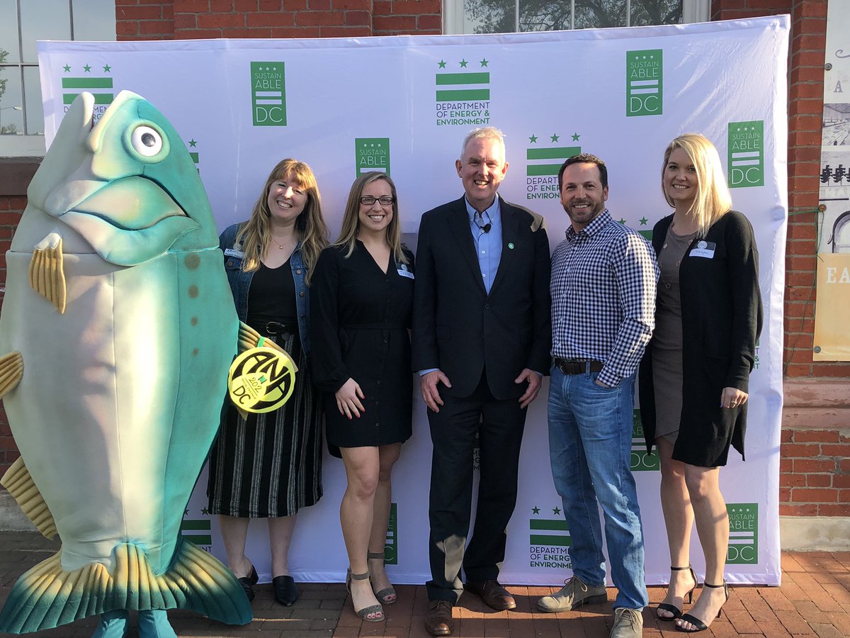 DanSimonsSays's tweet image. Proud of our team &amp;amp; our efforts with @ourlaststraw for the People’s Choice Award for #sustainableDC. Thanks @tommywells @doee_DC for all you do. This really is everyone’s award. Let’s all keep finding ways to #stopsucking &amp;amp; seek innovative alternatives to single-use plastics.