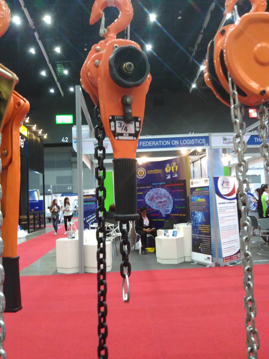 EmmaCheung25's tweet photo. VITAL LEVER BLOCK 
Email: emma@hbyagod.com
WhatApp/WeChat： +8618633620357
Any comments are welcome
#winch #electric #crane #comeupwinch #hoist  #blackbear  #hydraulic #trolley #wirerope  #tools #equipment #technicals #infotekniksipil #ltcglodok #anaksipil  #heavy #industries https://t.co/x60OpL4Txd