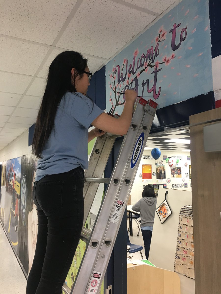 bhs_nahs's tweet photo. NAHS is making great things at BHS! We are painting 13 murals around the school. #NAHS #art #VisualArt #artists #BHS #murals @Fahmikhan @BHS_Broncos https://t.co/fXq0dLIeG2