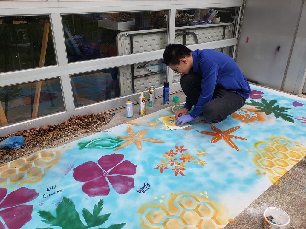 Amylynbrand's tweet image. Pretty excited about how our #Art 3 mural study on the theme of native plants and #pollinators is shaping up @CountryDay! Some of the Art 1 and 2 students helped too! #ccdslearning #ccdsarts #ccdsgreen @jgweinheimer @natur_xperience @jencjensen5