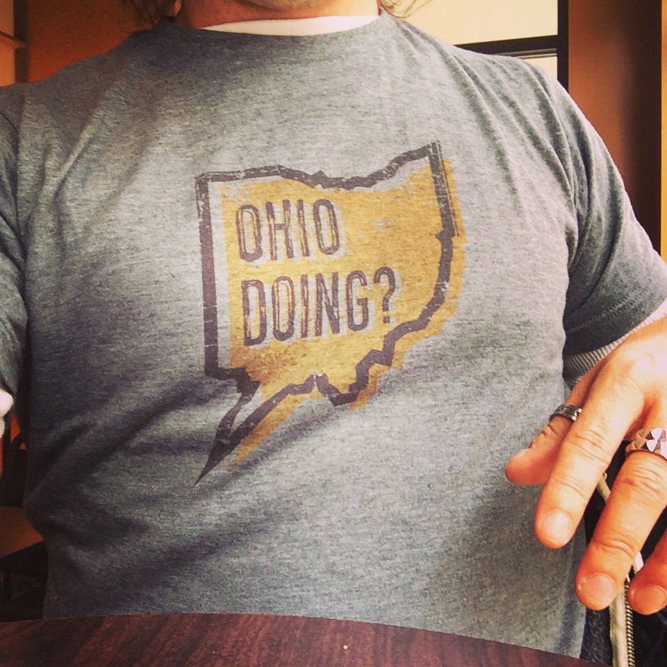 FlyingPorkCo's tweet photo. Love this #ohio @CityOfCincy thang we’ve got going on. #designertees #flyingpork #tshirts https://t.co/fuRG0l3VJQ