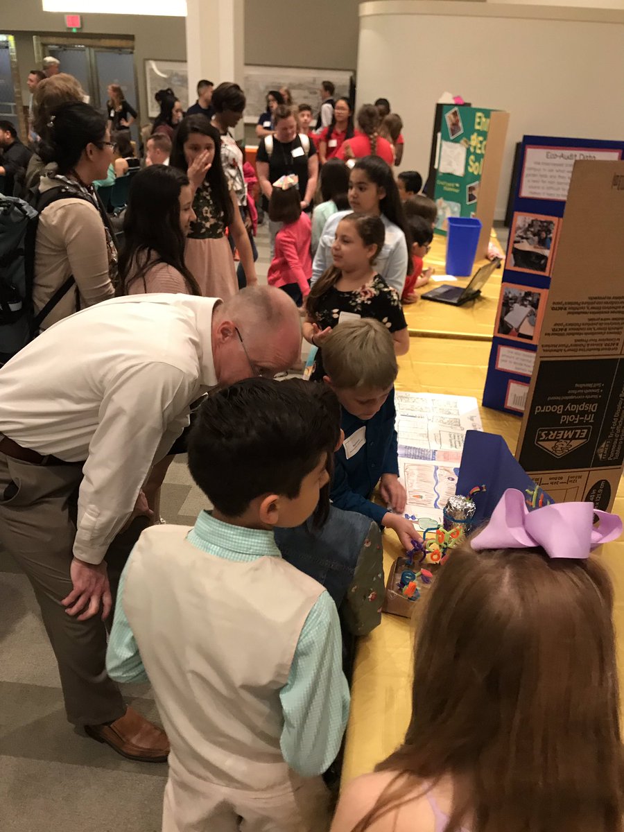 It was a great night at the <a href="/ecorise/">EcoRise</a> Showcase at City Hall in downtown Houston. We are so proud of our 4th graders that got all three grants fully funded! <a href="/LyndseyHurley2/">Lyndsey Hurley</a>