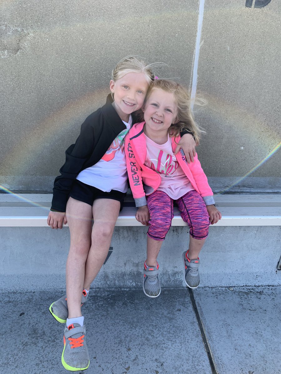 the_mrfrederick's tweet photo. Brought some excited cheerleaders to the Unified Track meet tonight.
#BDspeed ๐๐พโโ๏ธ๐จ
@Mr_Hibbard @thesamijohnson https://t.co/1BXxUajDPG