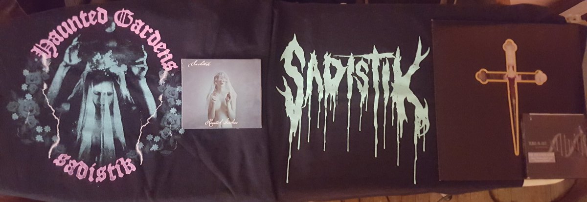 Numonic7's tweet image. Dope! My order for the new album Haunted Gardens by @TheRealSadistik along with the t-shirts and the Altars exclusive vinyl came in the mail today. 🔥🔥🔥🔥🔥