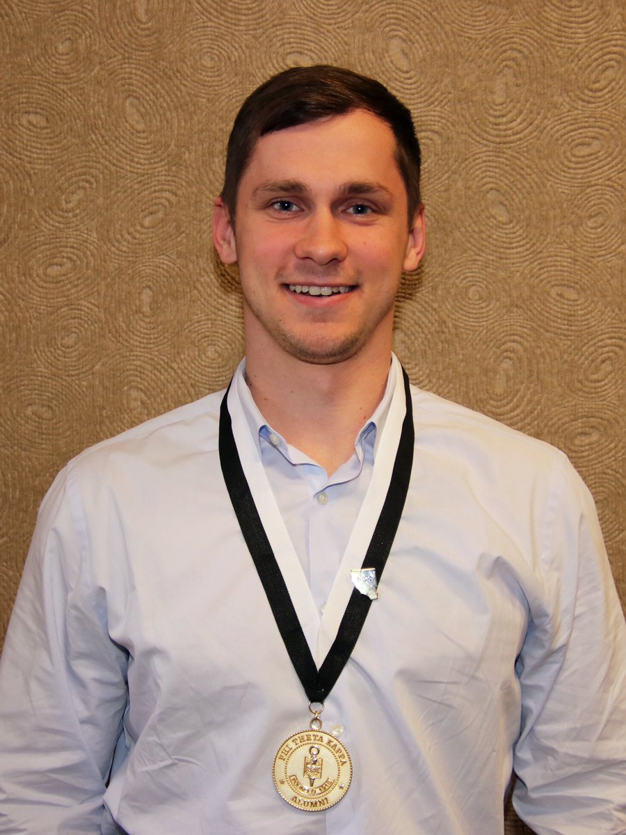 LAVC_PTK's tweet image. Photos from the #NVCA #ptk regional spring convention in Sacramento last month. @LAValleyCollege @PHITHETAKAPPA Officers: President Joseph Patterson and Treasurer Chris Seo attended to accept the awards. Joseph was also elected to the regional alumni board. 
#LAVC #Honors