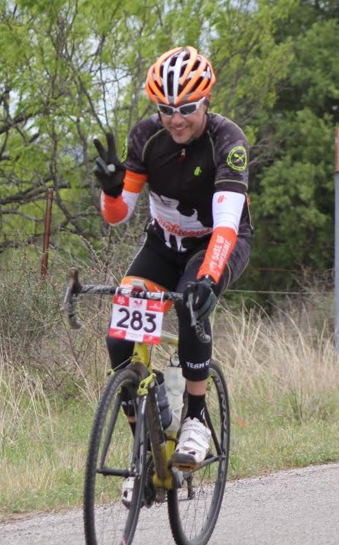 Rocking the @eatrighteously kit made custom by @hincapiesports   in the #CastellGrind last weekend. The wind reminded me GREATLY of #granfondohincapie Fort Worth!
#hincapiefamily