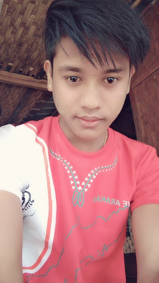 TharKe11's tweet photo. ရီးစားလိုခ်င္​တရ္​ဗ် https://t.co/pLmjZAPD8s