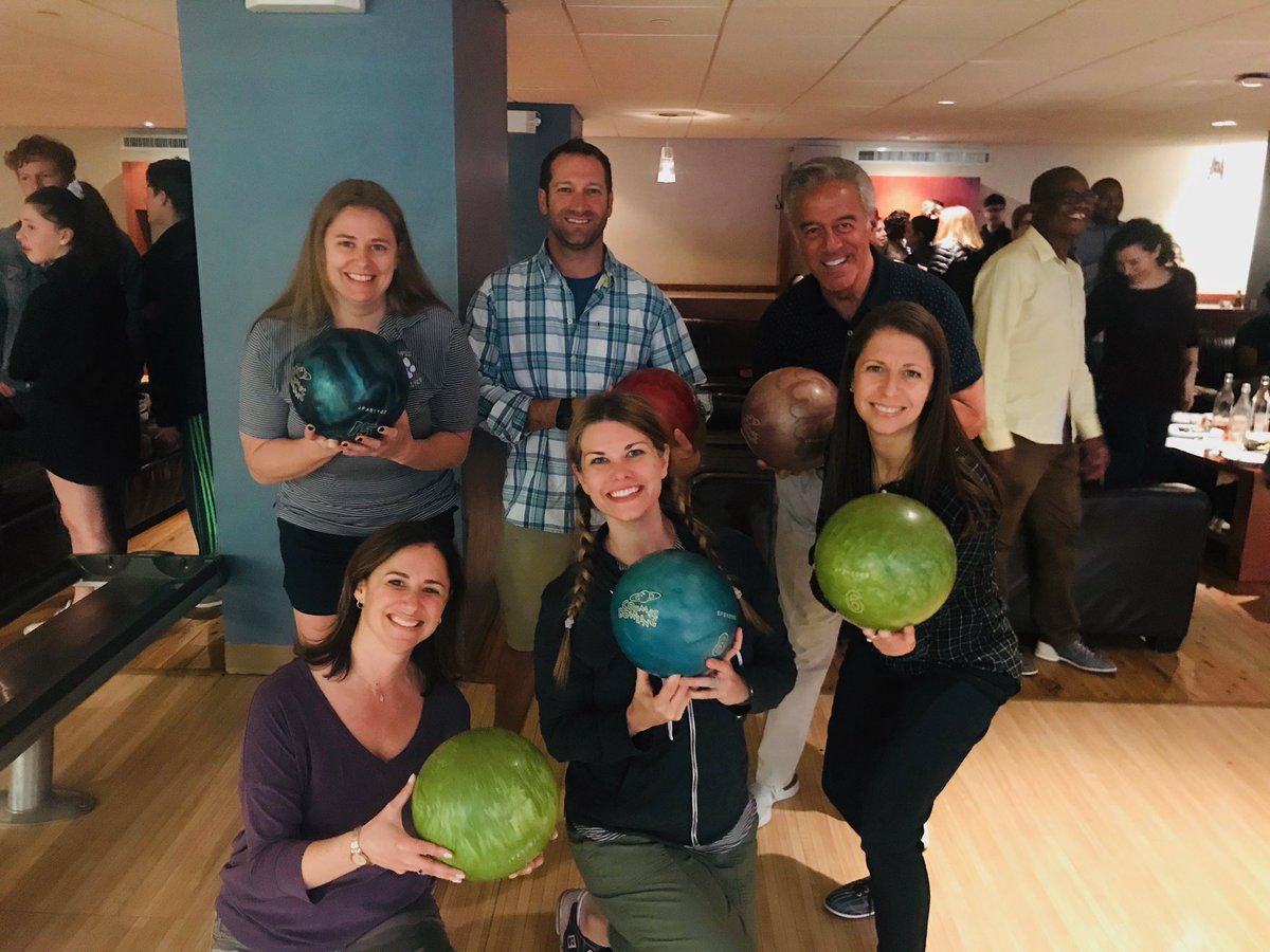 MrsHerrinMath's tweet image. Chaperones letting loose at the bowling alley! #davis7