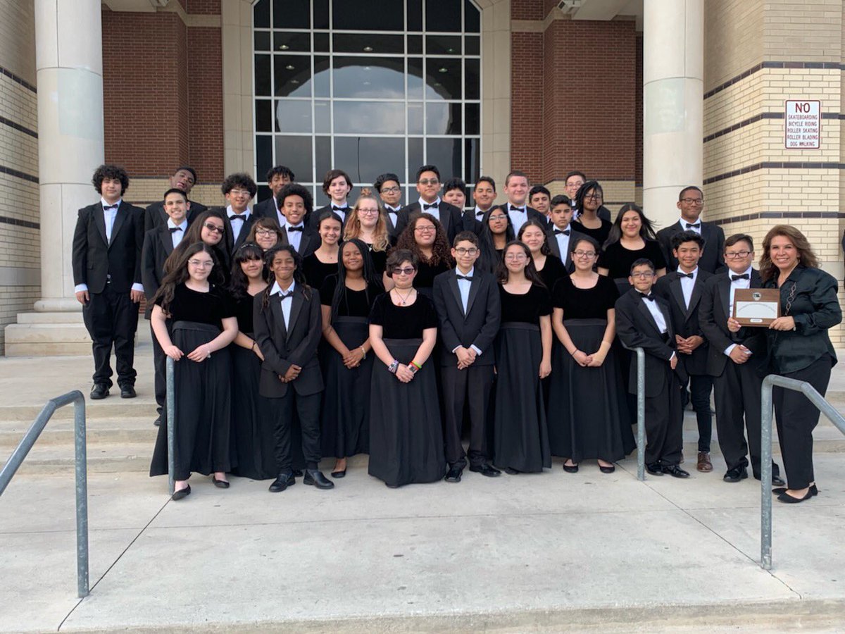 E.M.Pease Varsity Band earned a 1st Division rating in sight-reading! Congratulations, you exhibited the best of yourselves and I am proud of this group of students😃<a href="/NISDPease/">Pease Middle School</a> #PeaseInspired #NISD_Finearts #PeasePride