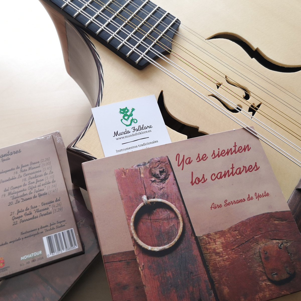 MundoFolklore's tweet photo. Ya disponible en nuestra web el CD 💿🎤🔊🎵"YA SE SIENTEN LOS CANTARES" del grupo Aire Serrano de Yeste.
La mejor música popular de Albacete en 22 pistas que incluyen seguidillas, jotas, malagueñas, pardicas, aguilanderos...
A qué esperas? Sólo 10€ 💸 y envíos 📨 https://t.co/GdpG9G0Sw3