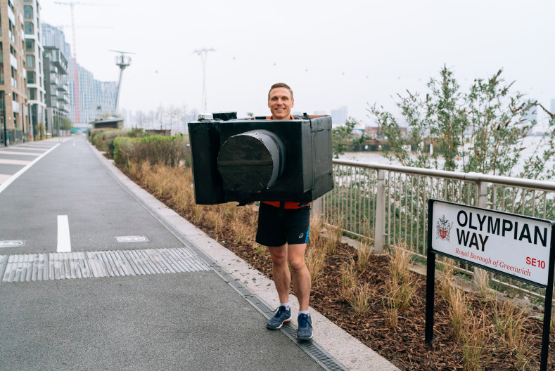 WayraUK's tweet photo. On 28 April 2019, @Splento's CEO, Roman Grigoriev, will attempt to break the @GWR for running the fastest #marathon dressed as a #camera to help raise awareness and money for all the wonderful #charities they support! Let's support Splento: https://t.co/lSiymipPH3! 🏆 #WeAreWayra https://t.co/3KQwi2OHt7