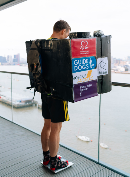 WayraUK's tweet photo. On 28 April 2019, @Splento's CEO, Roman Grigoriev, will attempt to break the @GWR for running the fastest #marathon dressed as a #camera to help raise awareness and money for all the wonderful #charities they support! Let's support Splento: https://t.co/lSiymipPH3! 🏆 #WeAreWayra https://t.co/3KQwi2OHt7