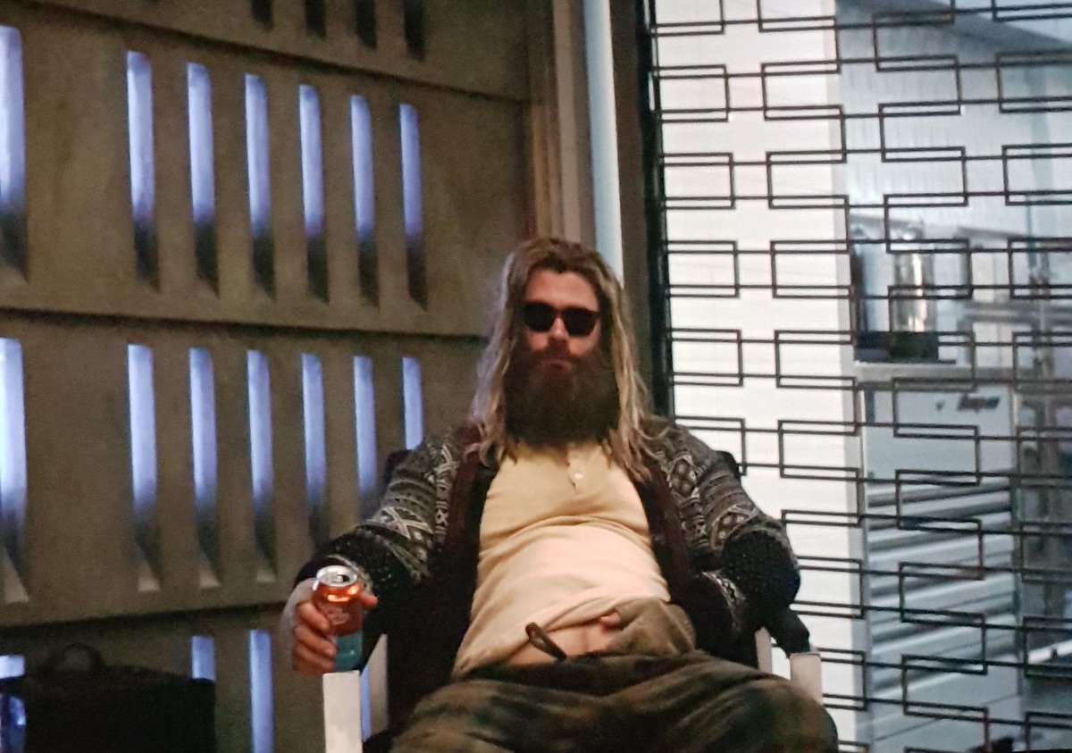 VegetaLeveling's tweet photo. Man this fat drunk Thor killed me in end game xD #endgame https://t.co/4K9OFT8GqK