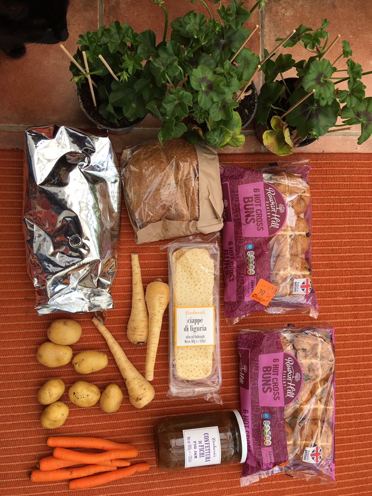 the dr is in tweet media