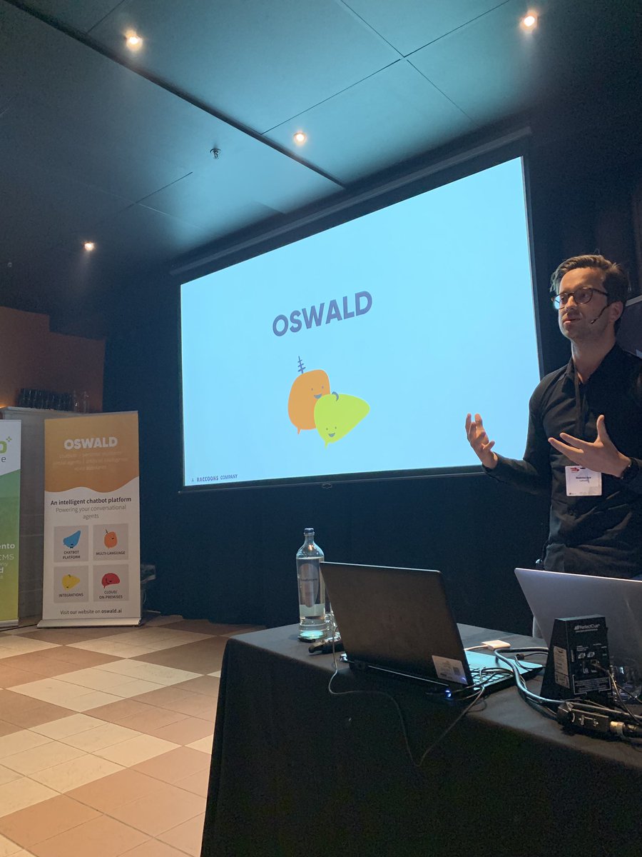 Na FNG is het de beurt aan onze collega’s van <a href="/oswaldai/">Oswald</a> met een demo van de Chatbot voor Kinepolis. 
The future is all about chatbots, right?! 🤙🏻 #RDC19