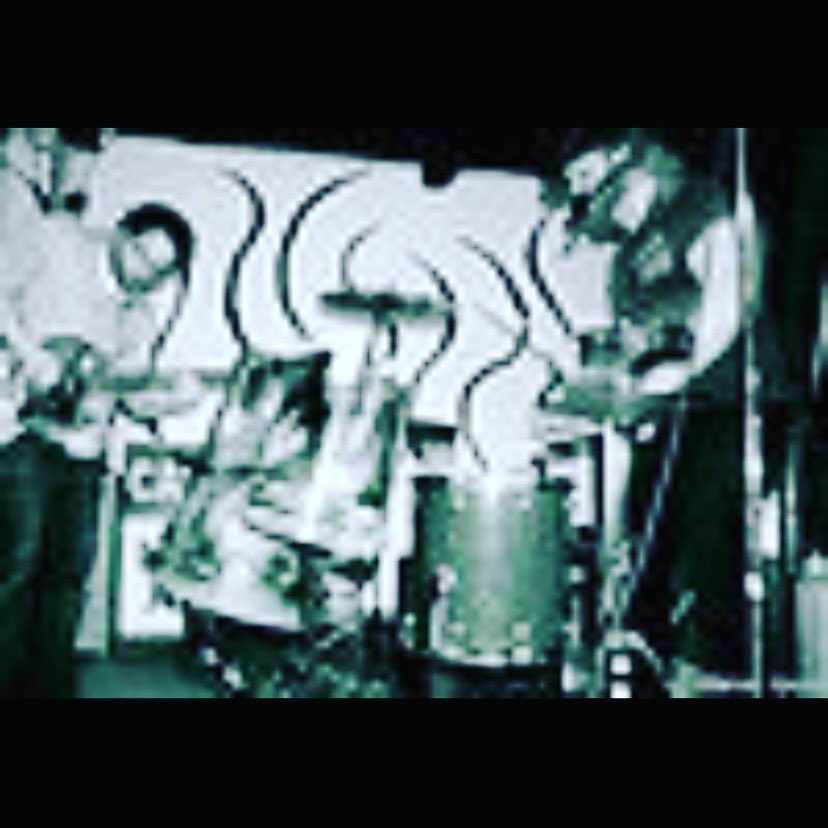 Writing some new songs for a record coming 2020 #Fender #worldmusic #nicejams #listeningparty #NewMusicAlert
